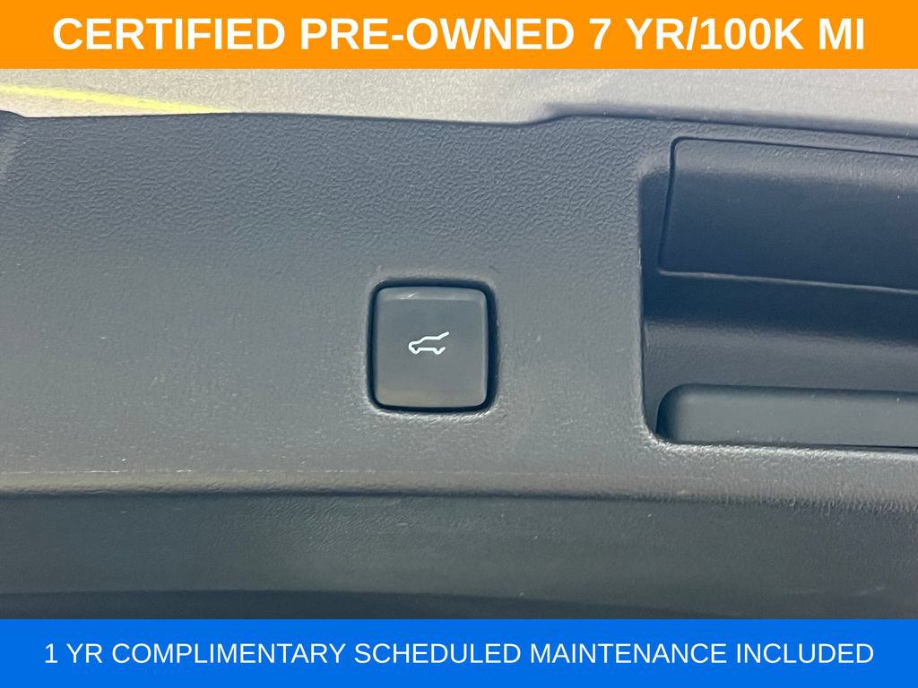 Used 2025 Ford Escape ST-Line Select AWD/4WD image 26