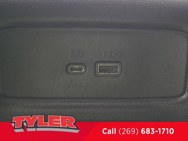 New 2026 Chevrolet Trax LT w/ Driver Confidence Package FWD image 38