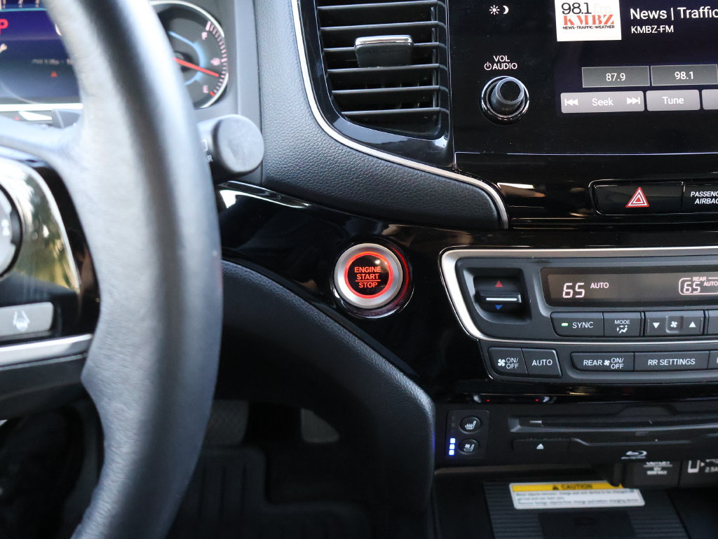 Certified 2022 Honda Pilot Elite image 30