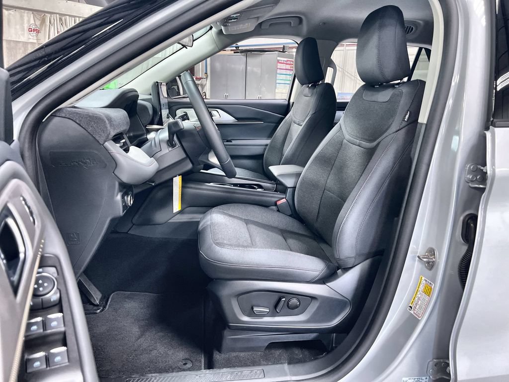 New 2026 Ford Explorer Active AWD/4WD image 12
