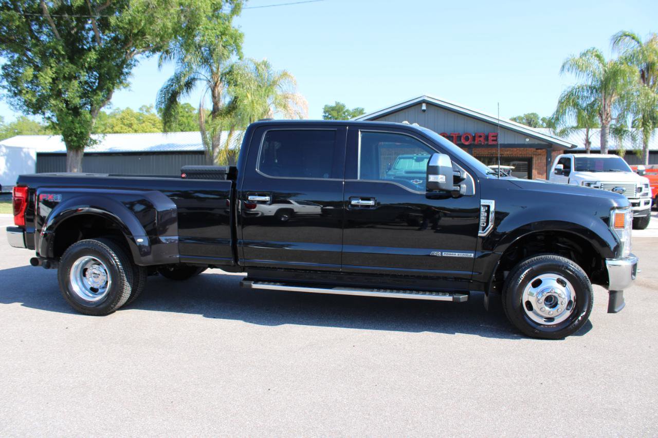 Used 2022 Ford F350 Lariat w/ Lariat Ultimate Package AWD/4WD image 10