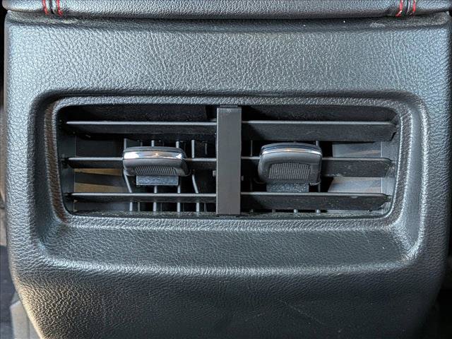 Used 2024 Ford Edge ST-Line AWD/4WD image 18