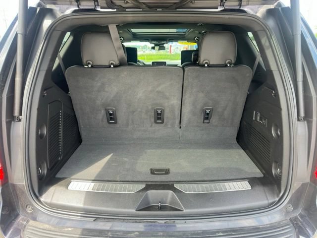 Used 2023 GMC Yukon AT4 w/ Technology Package AWD/4WD image 20