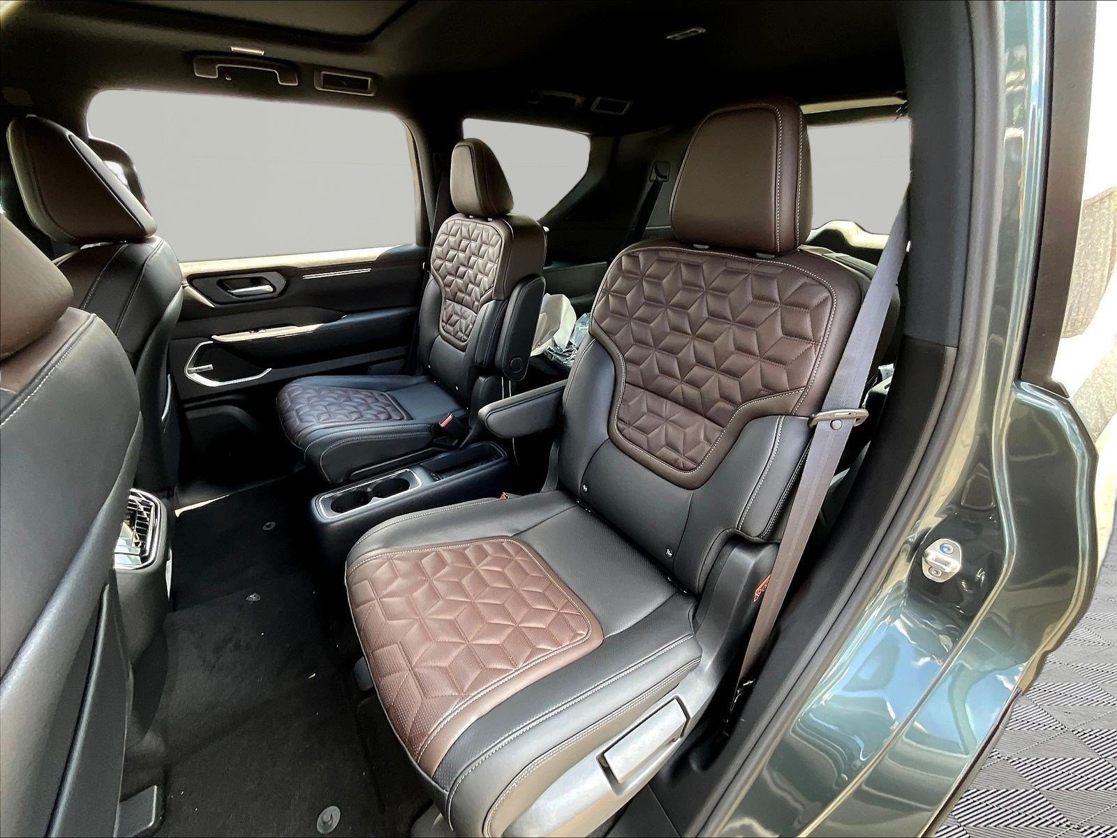 New 2026 Nissan Armada Platinum Reserve AWD/4WD image 18