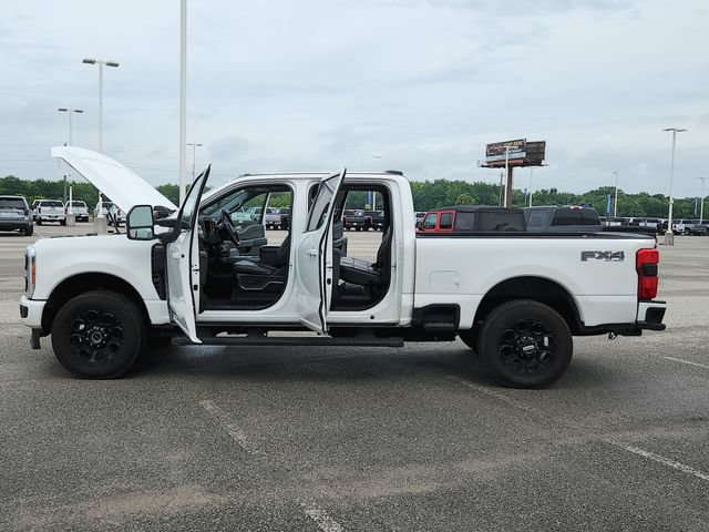 Used 2023 Ford F250 Lariat w/ Lariat Ultimate Package AWD/4WD image 13