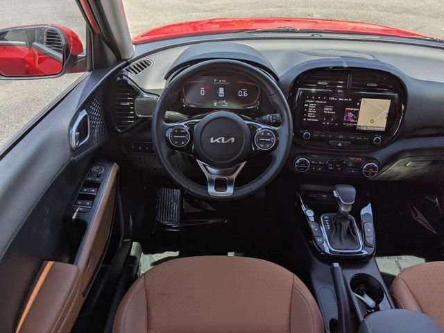 Used 2024 Kia Soul EX w/ Option Group 015 FWD image 15