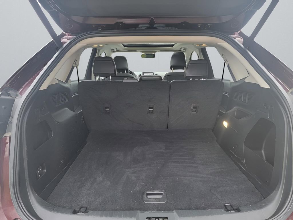 Used 2023 Ford Edge SEL w/ Convenience Package image 10