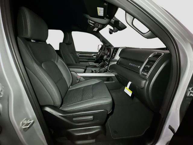 New 2026 RAM 1500 Big Horn w/ Night Edition image 32