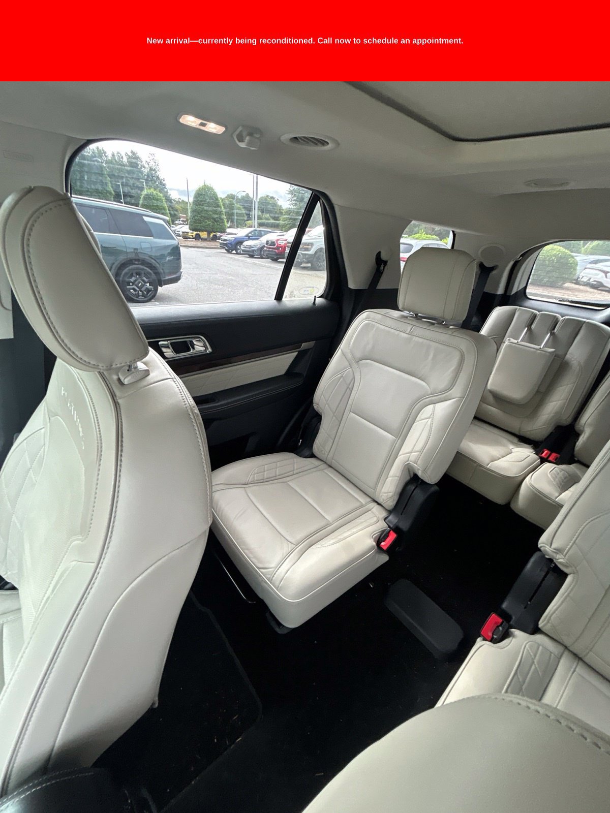 Used 2019 Ford Explorer Platinum AWD/4WD image 7