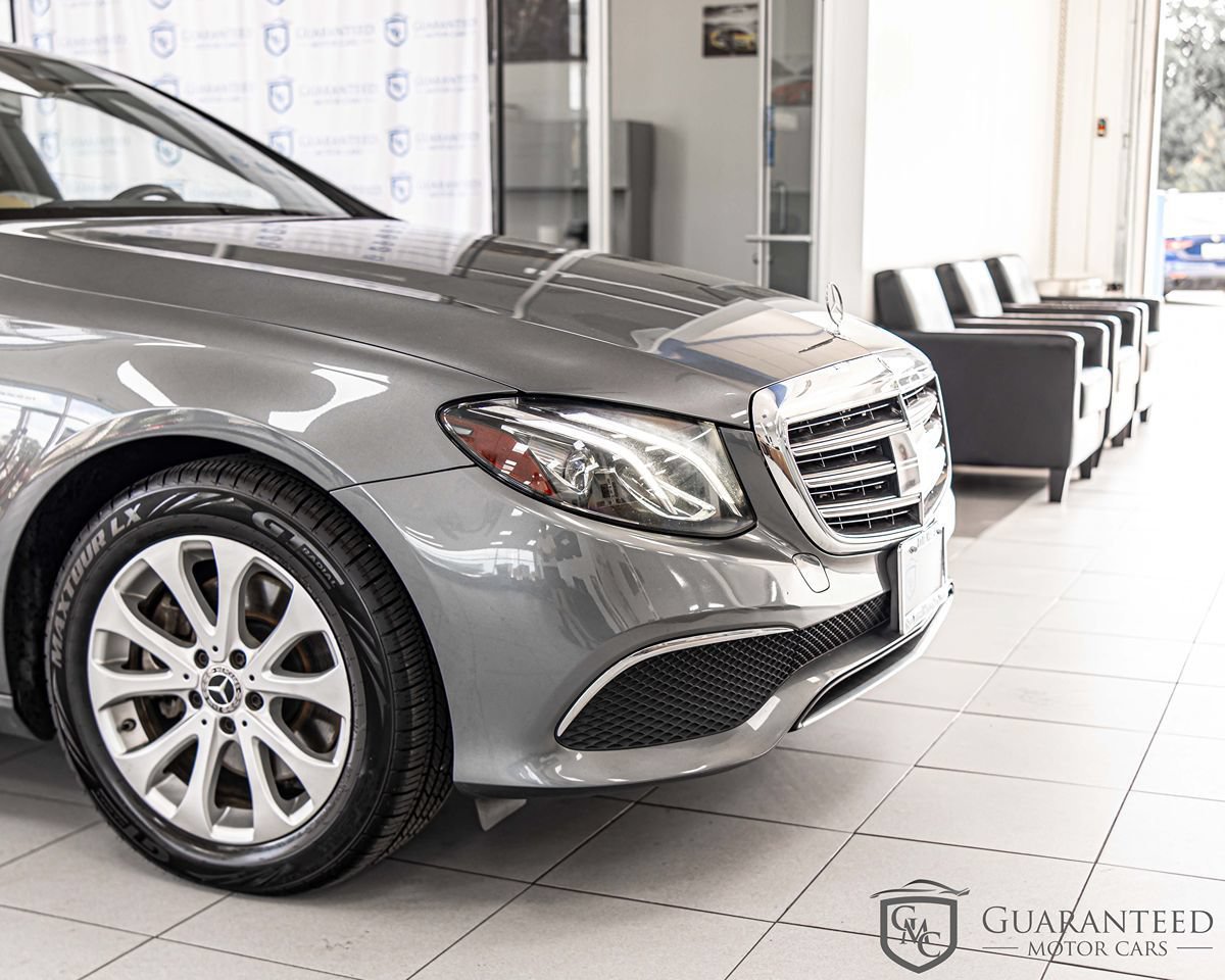 Used 2019 Mercedes-Benz E 300 4MATIC w/ Driver Assistance Package image 4