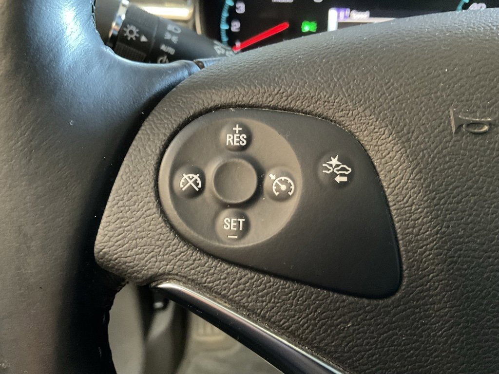 Used 2016 Chevrolet Impala LT w/ Convenience Package image 12