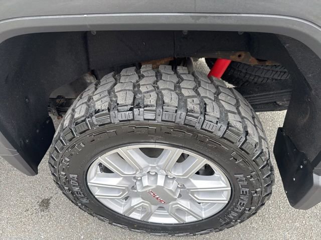 Used 2021 GMC Sierra 2500 SLT w/ SLT Premium Package AWD/4WD image 11