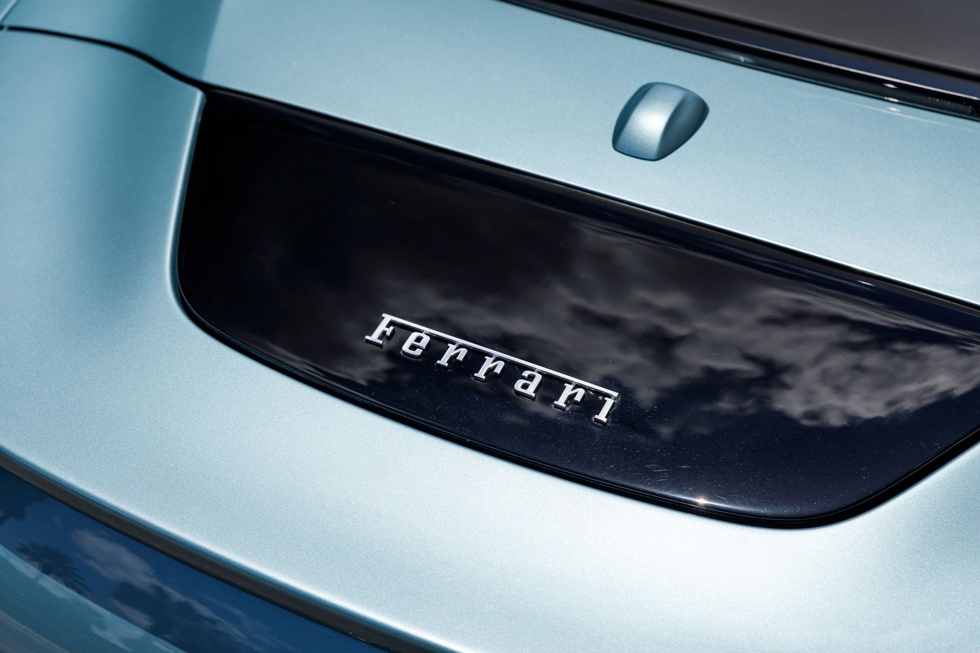 Used 2026 Ferrari Roma Spider RWD image 41