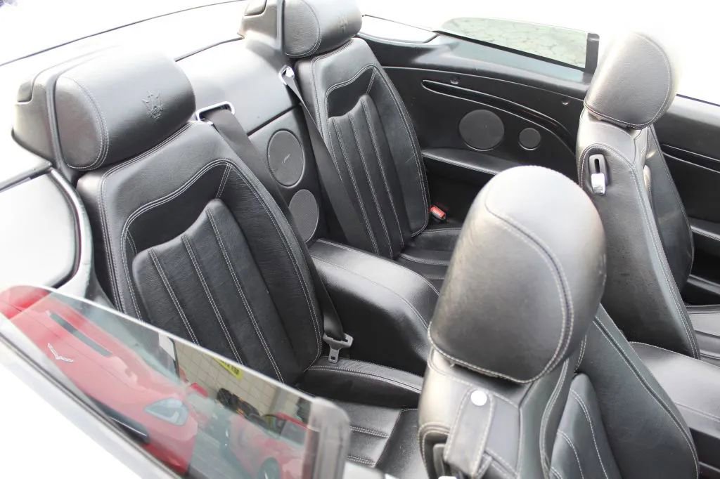 Used 2011 Maserati GranTurismo Convertible RWD image 39