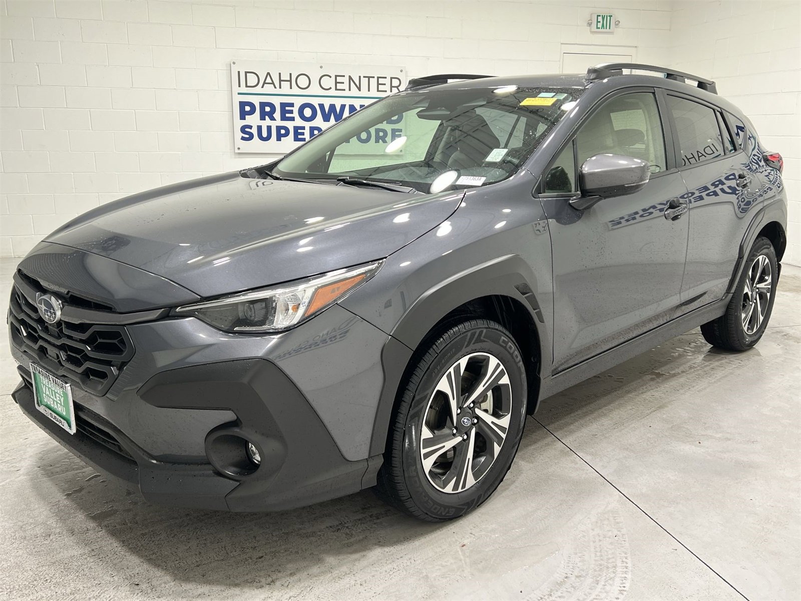 Used 2024 Subaru Crosstrek 2.0i Premium image 4