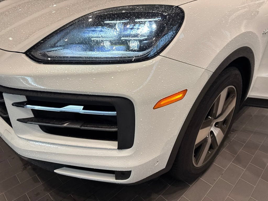 Used 2026 Porsche Cayenne E-Hybrid AWD/4WD image 22