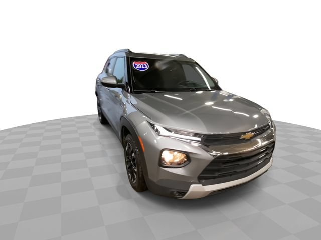 Used 2023 Chevrolet TrailBlazer LT w/ Convenience Package FWD image 4