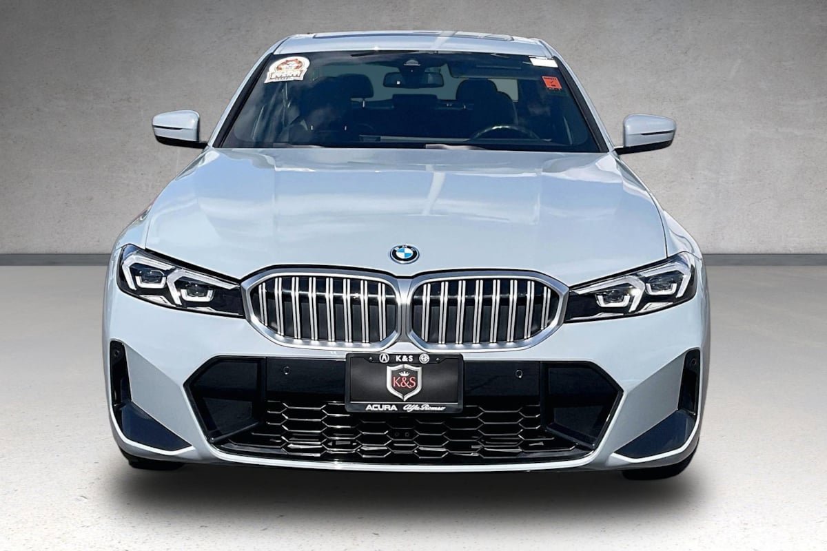 Used 2023 BMW 330e w/ M Sport Package RWD image 3