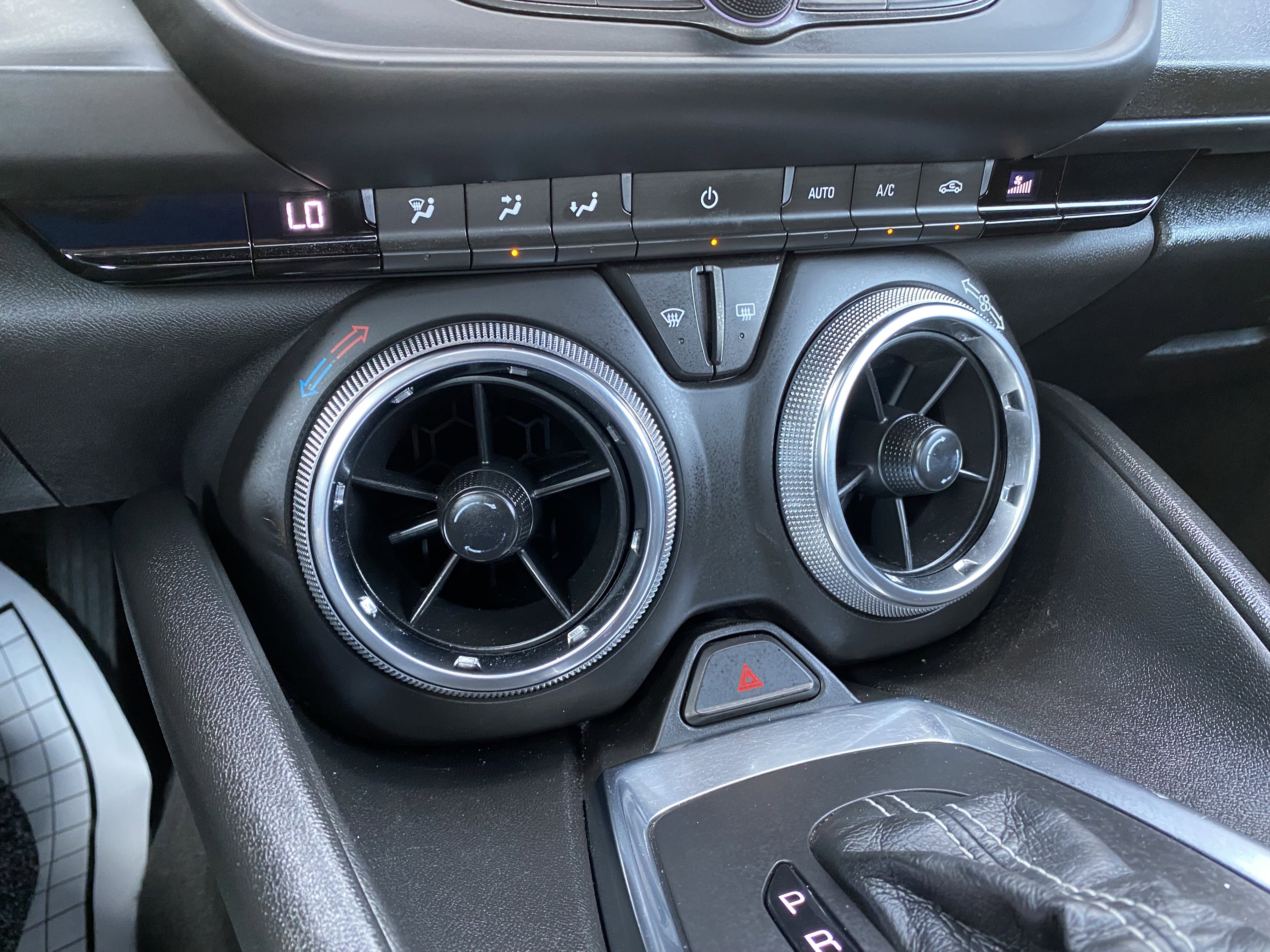 Used 2021 Chevrolet Camaro LT w/ RS Package image 27