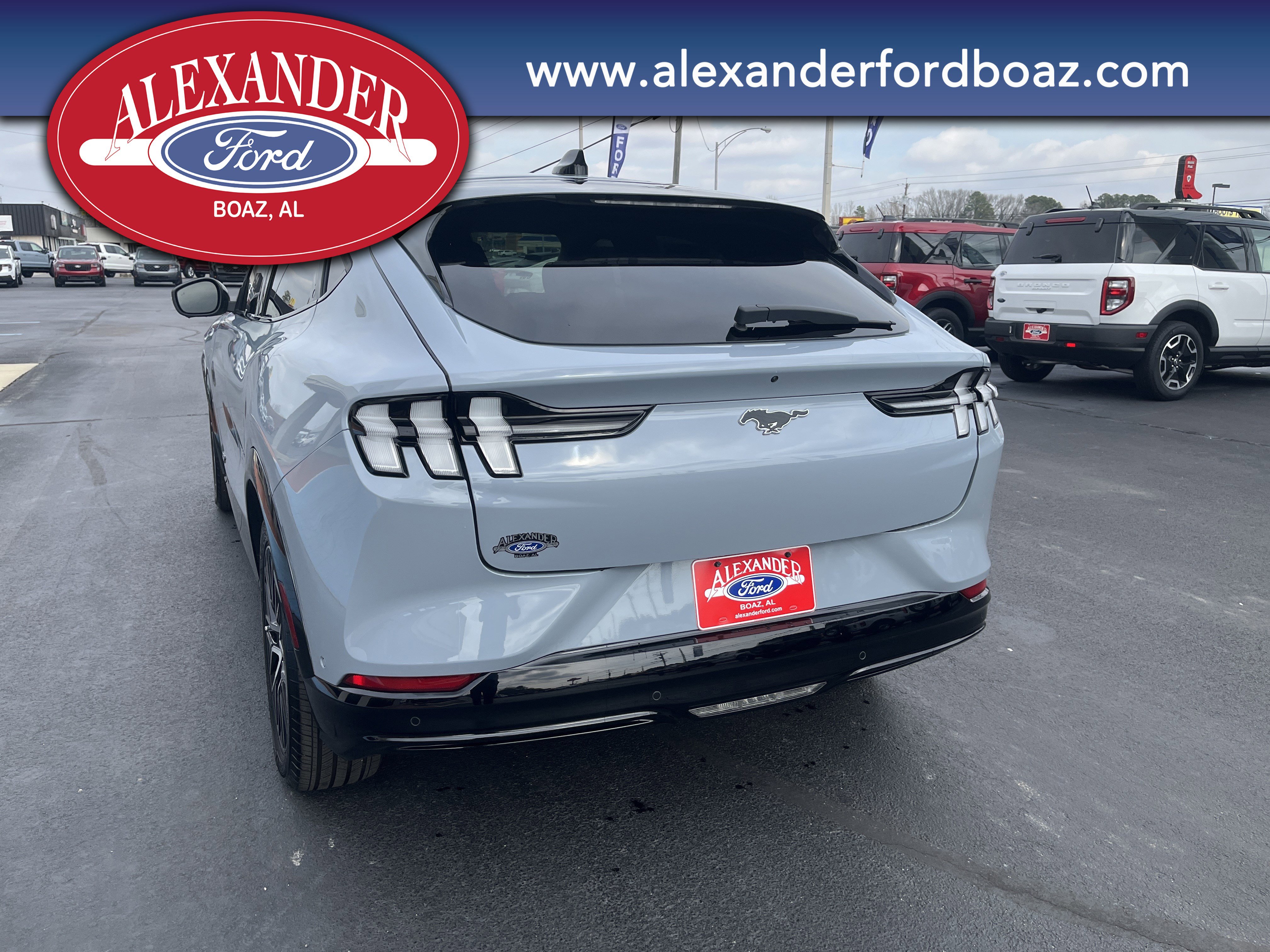 Used 2024 Ford Mustang Mach-E Premium image 5