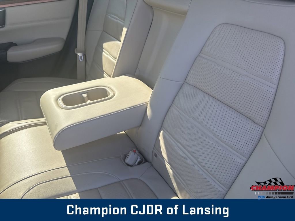 Used 2017 Honda CR-V Touring image 41
