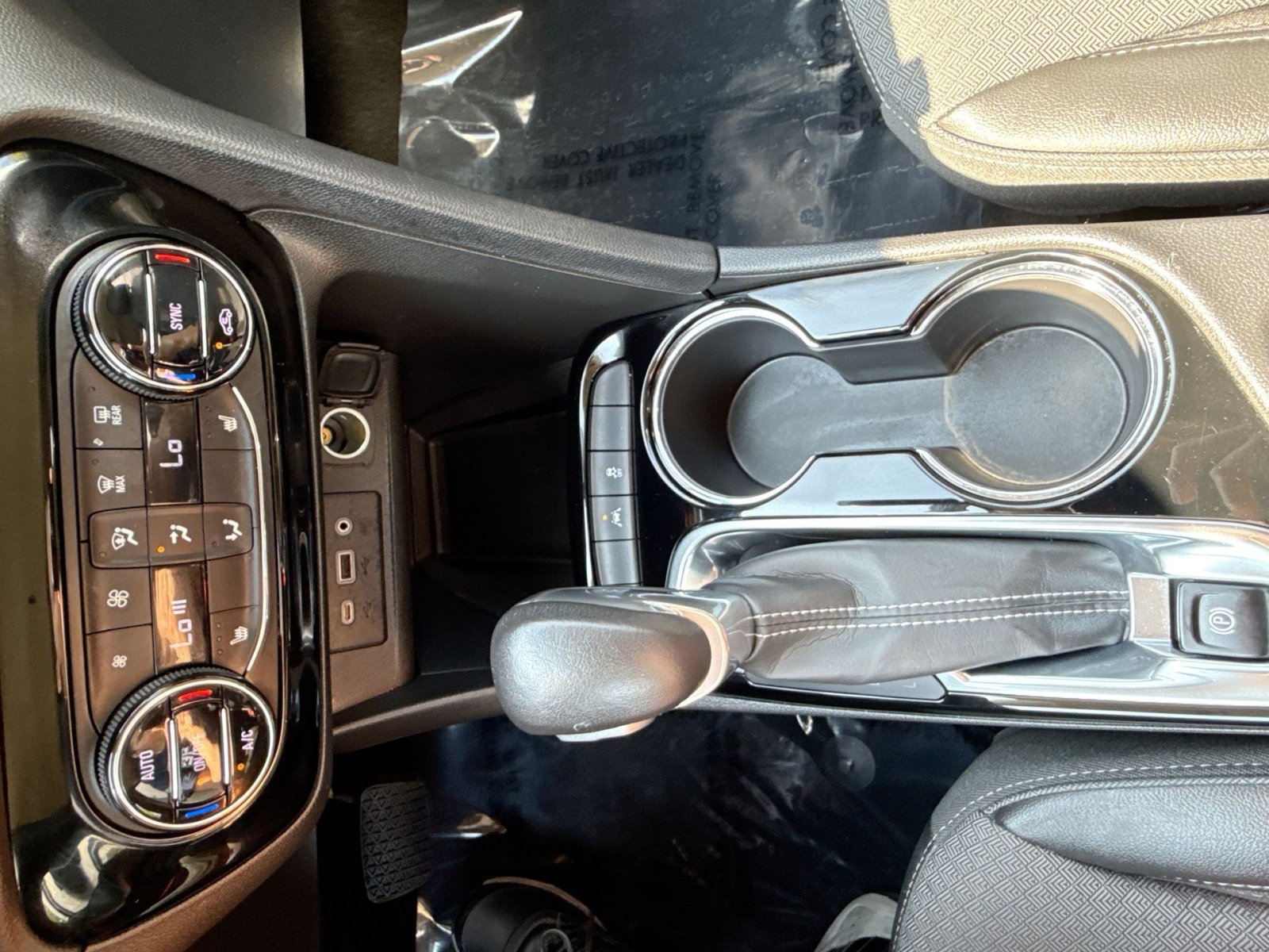 Used 2023 Buick Encore GX Select w/ Safety Package II FWD image 22