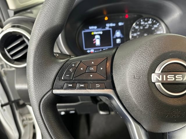 Used 2024 Nissan Kicks SV image 15