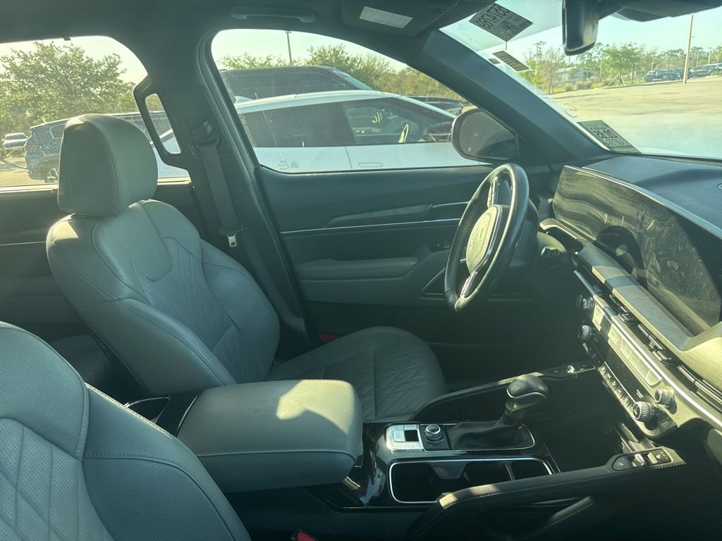 Used 2023 Kia Telluride EX X-Line image 12