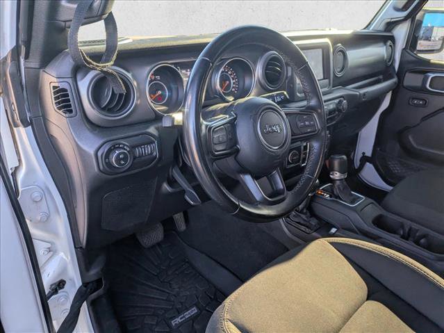 Used 2022 Jeep Gladiator Sport image 9