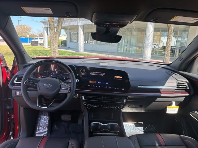 New 2026 Chevrolet Traverse RS w/ LPO, Floor Liner Package AWD/4WD image 28