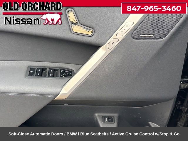 Used 2023 BMW iX xDrive50 w/ Ultimate Package 2 AWD/4WD image 10