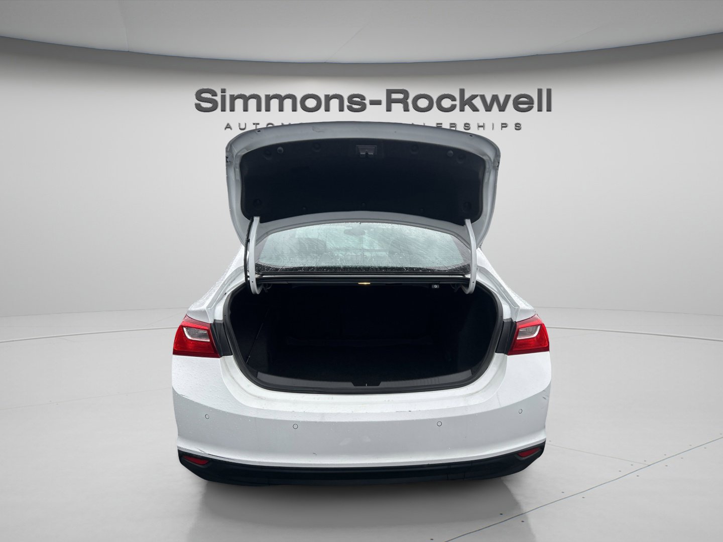 Used 2024 Chevrolet Malibu LT image 8