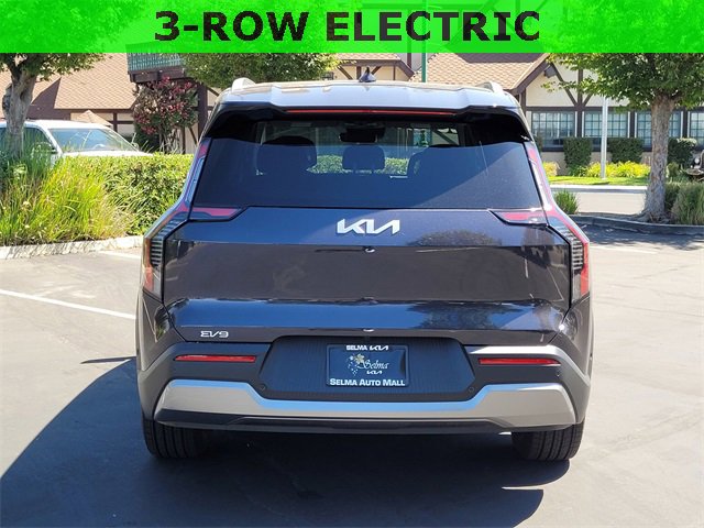 New 2026 Kia EV9 Wind image 5