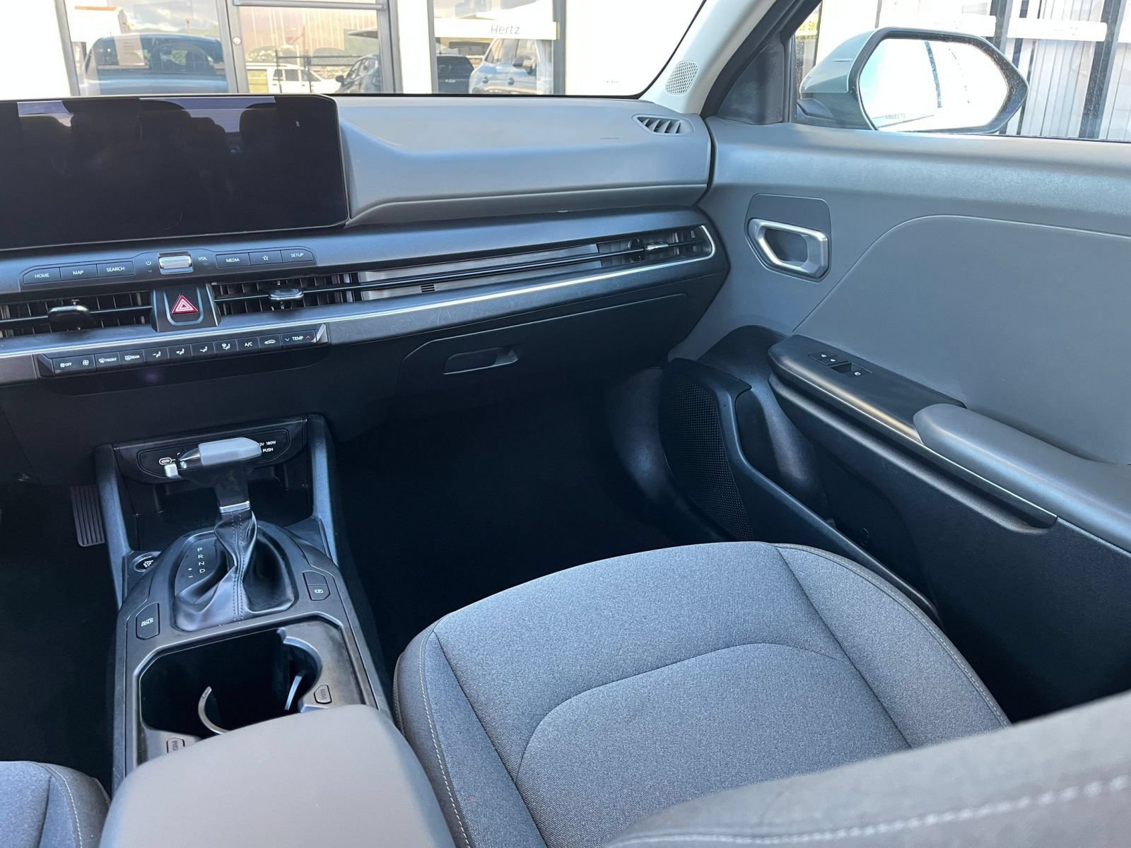 Used 2025 Kia K4 FWD image 32