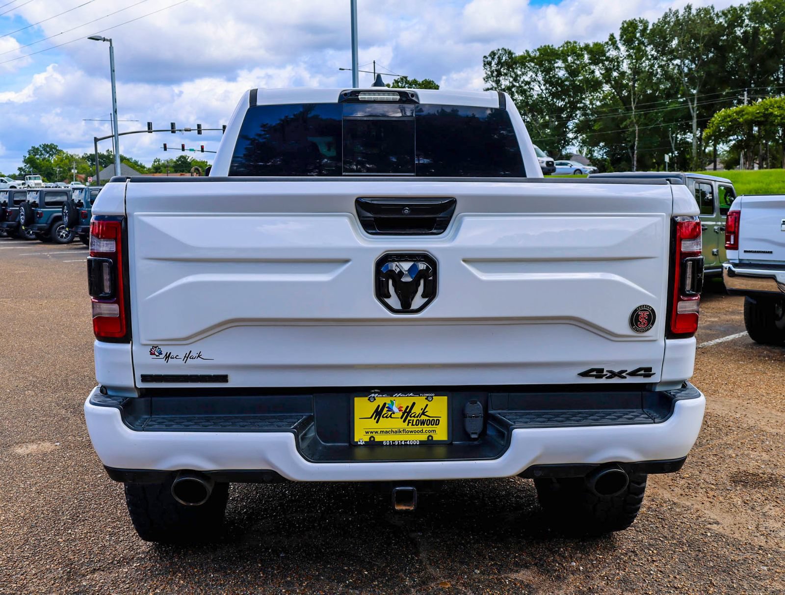 Used 2024 RAM 1500 Big Horn AWD/4WD image 7