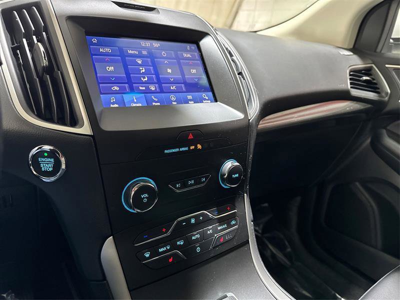 Used 2020 Ford Edge SEL image 24