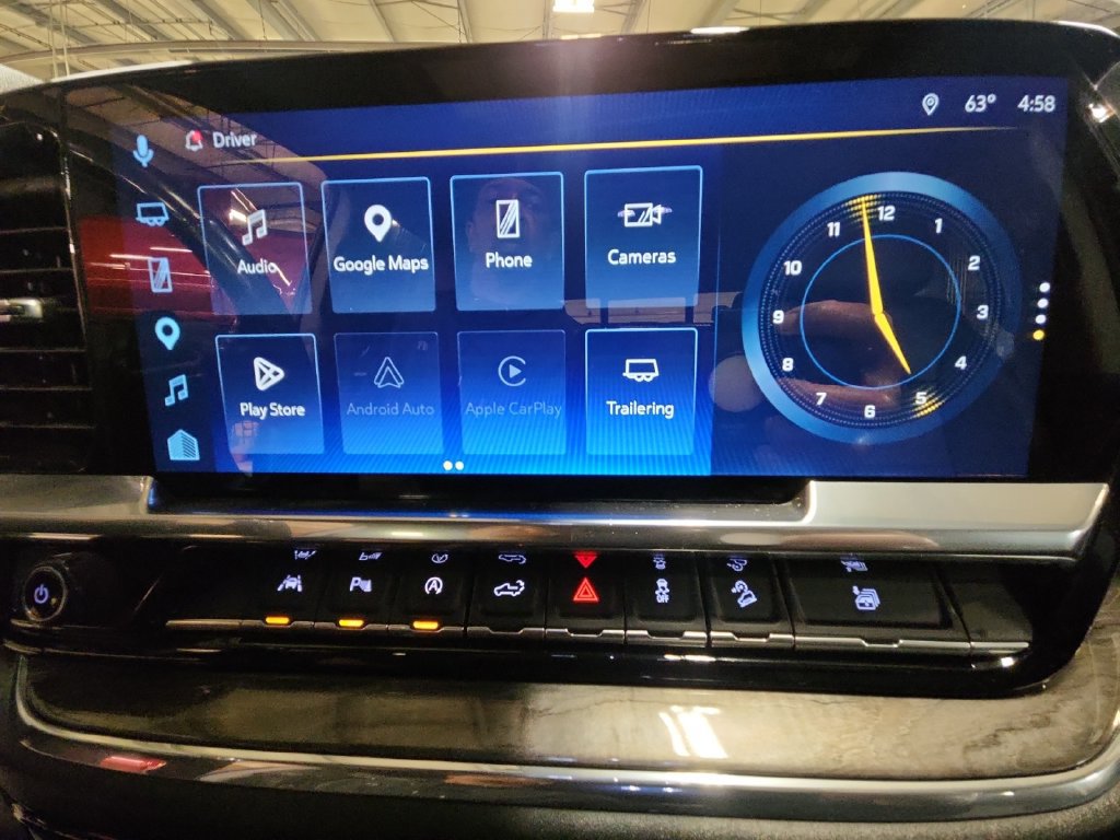 Used 2023 Chevrolet Silverado 1500 LTZ w/ Technology Package AWD/4WD image 19