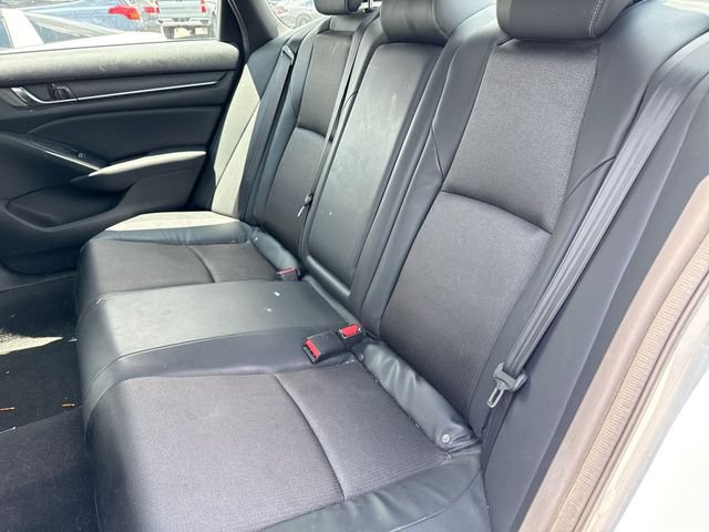 Used 2018 Honda Accord Sport image 14