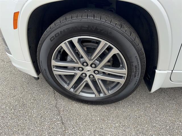 Used 2022 Chevrolet Traverse High Country w/ LPO, Floor Liner Package AWD/4WD image 10