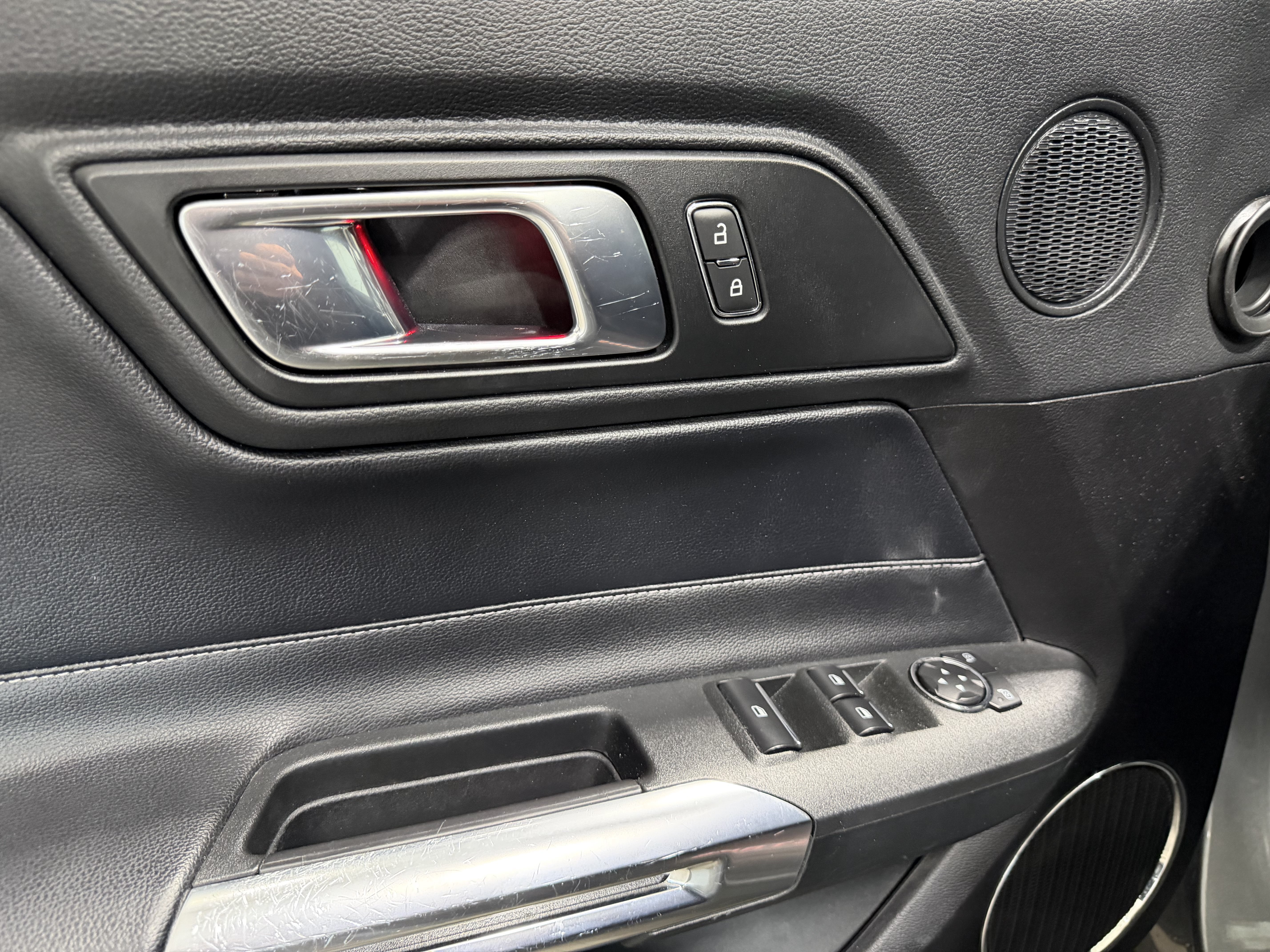 Used 2022 Ford Mustang Premium w/ Black Accent Package RWD image 11