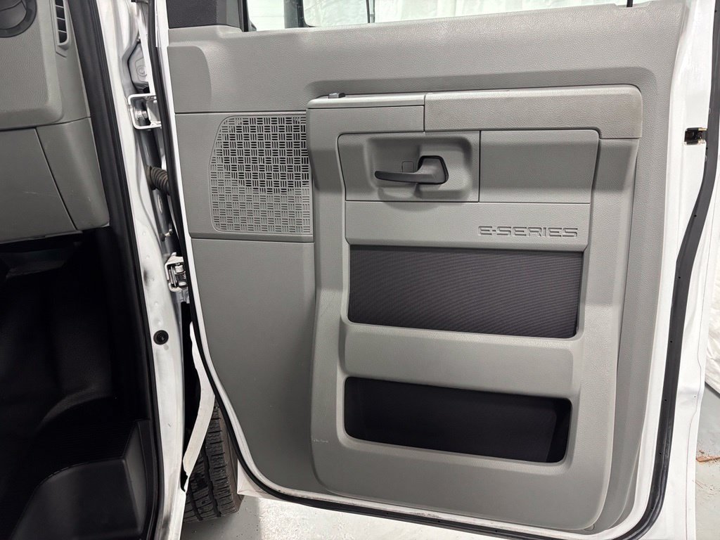 Used 2023 Ford E-350 and Econoline 350 Super Duty w/ Power Windows & Locks Group RWD image 40