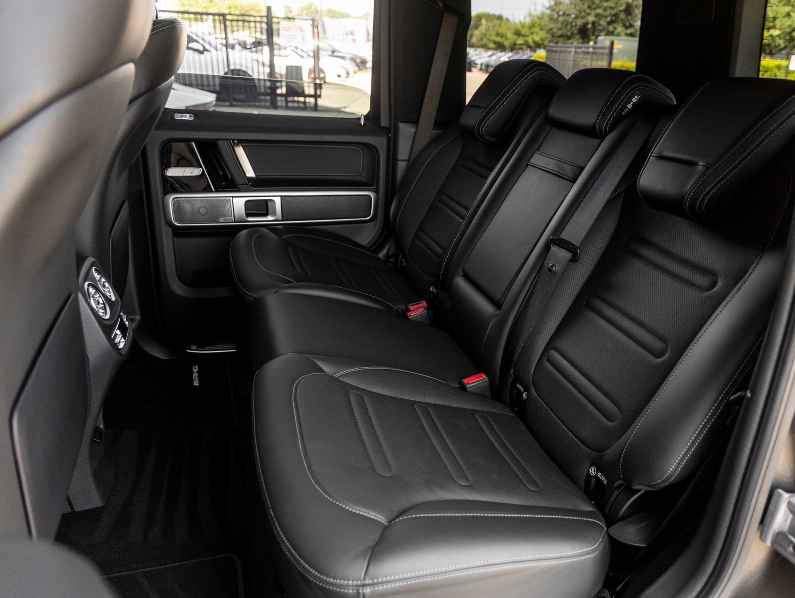 Used 2025 Mercedes-Benz G 550 image 39