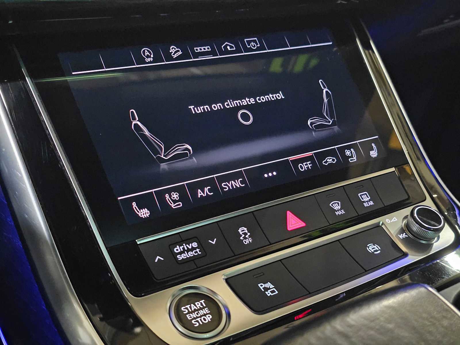 Used 2021 Audi Q8 Premium Plus w/ Premium Plus Package image 31