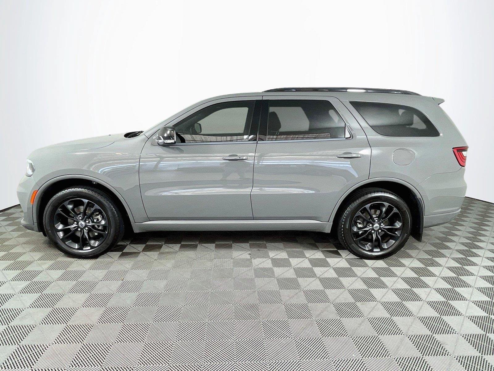 Used 2023 Dodge Durango GT AWD/4WD image 4