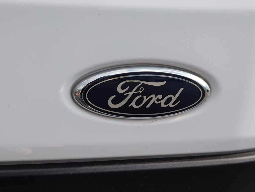 Used 2023 Ford Transit 350 XLT image 23