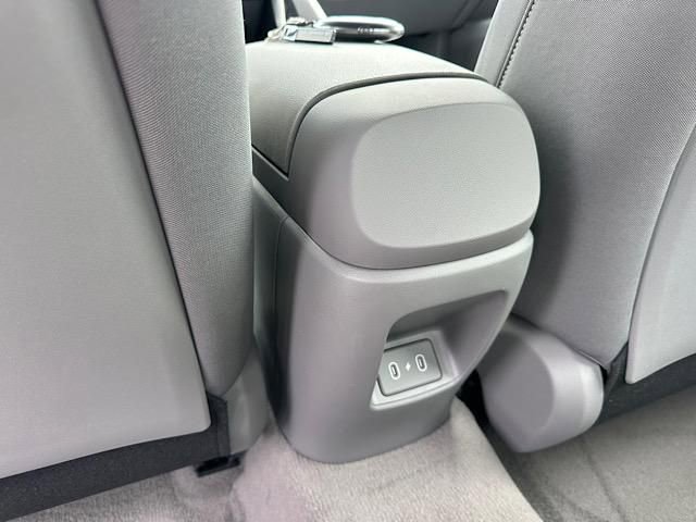 New 2026 Hyundai Elantra Sport image 11