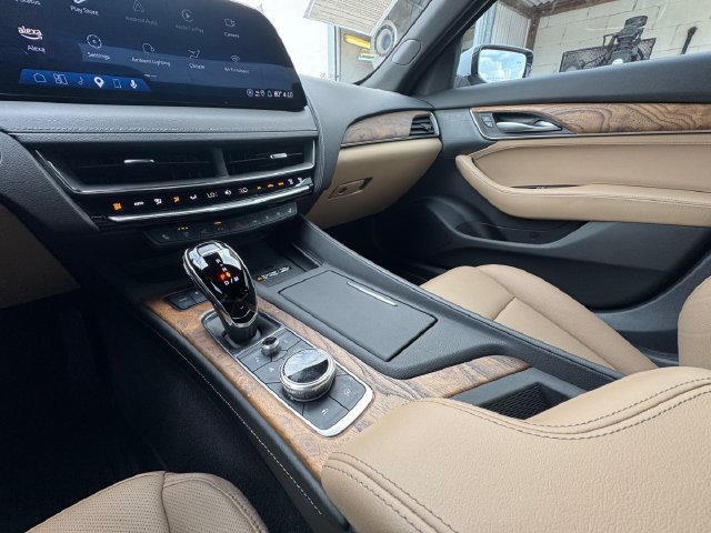 Used 2025 Cadillac CT5 Premium Luxury w/ Sun And Sound Package RWD image 10