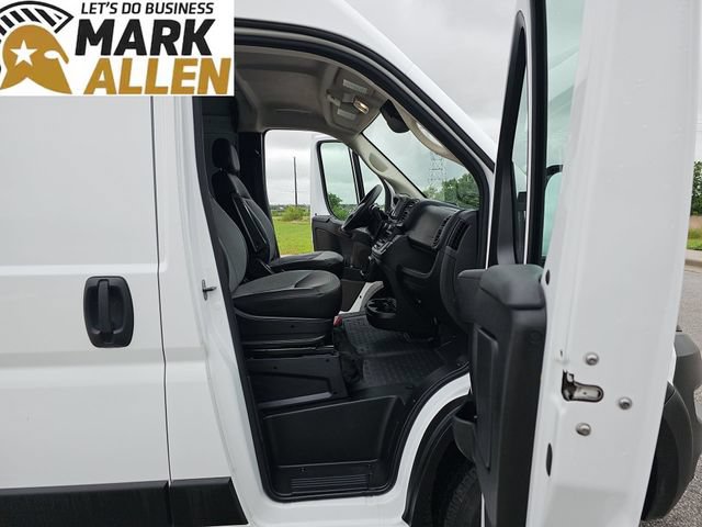 Used 2025 RAM ProMaster 2500 w/ Convenience Group FWD image 26