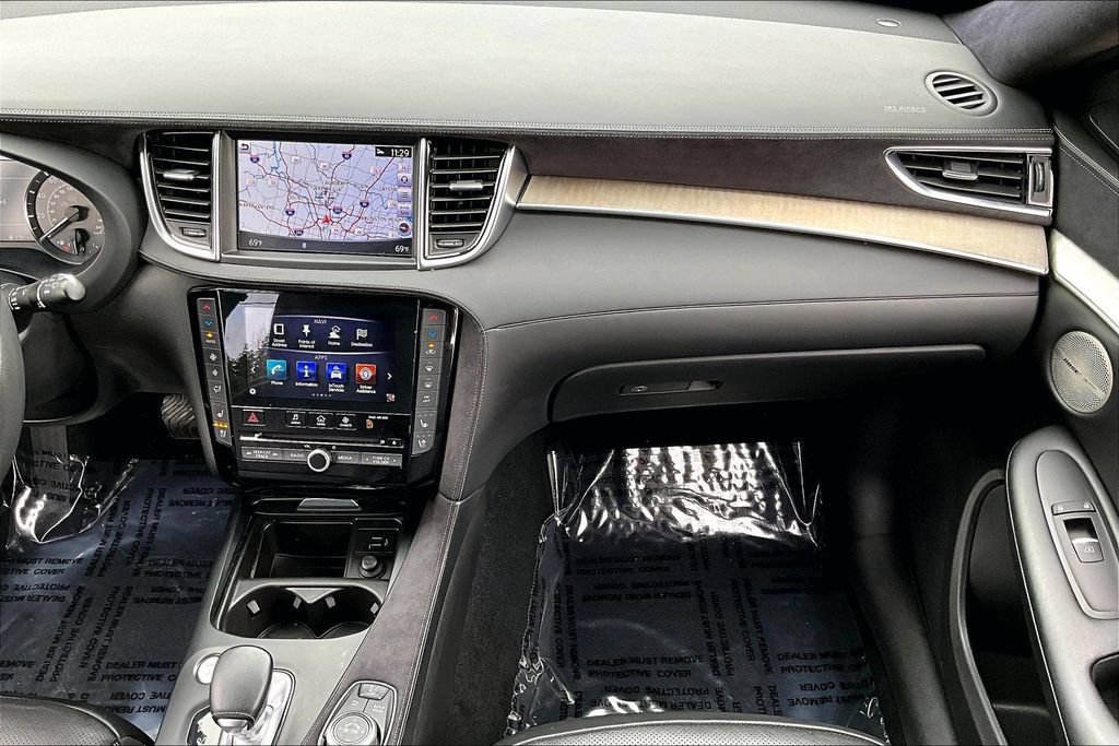 Certified 2019 INFINITI QX50 Essential w/ Sensory Package AWD/4WD image 26