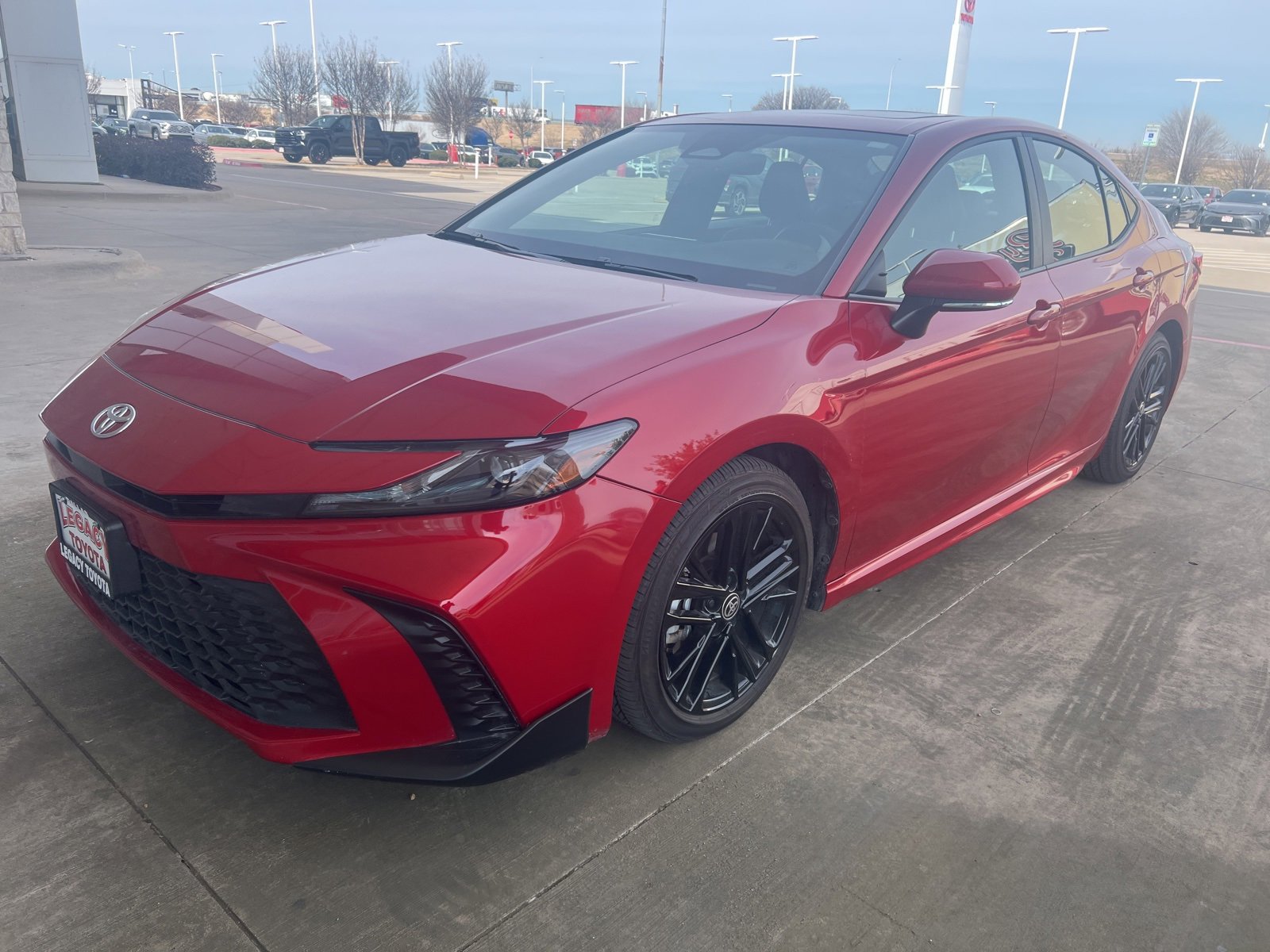 Used 2025 Toyota Camry SE